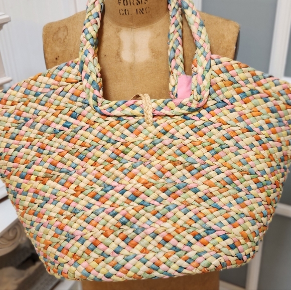 Large Colorful Straw Beach Bag Tote - Picture 3 of 9
